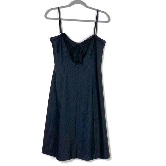 Elie Tahari Pinstripe Retro Fit and Flare Wool Dress Size 8 EUC - Picture 1 of 9